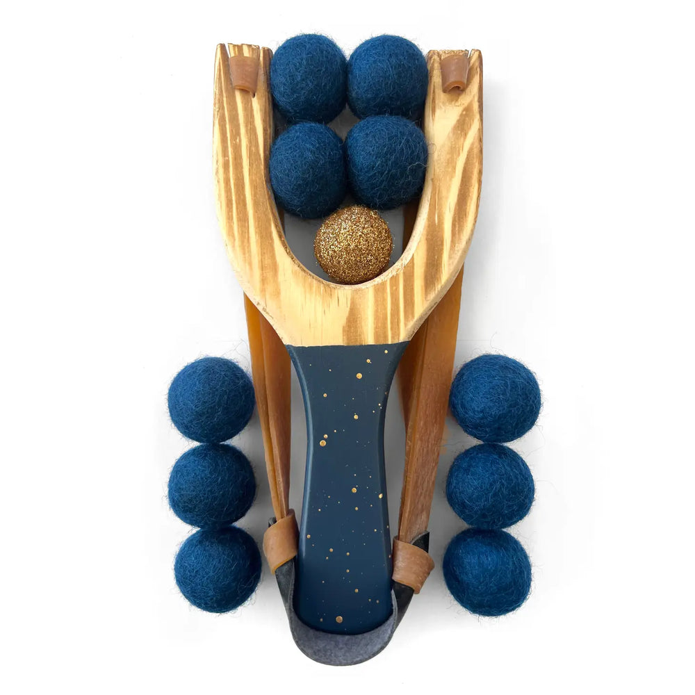 Galaxy Wooden Toy Slingshot with Felt Balls