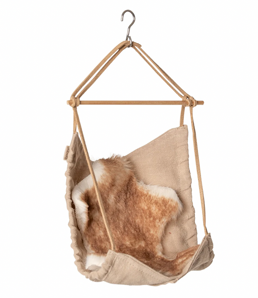 Hanging Chair, Micro